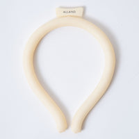 ICE NECK RING
BUSINESS