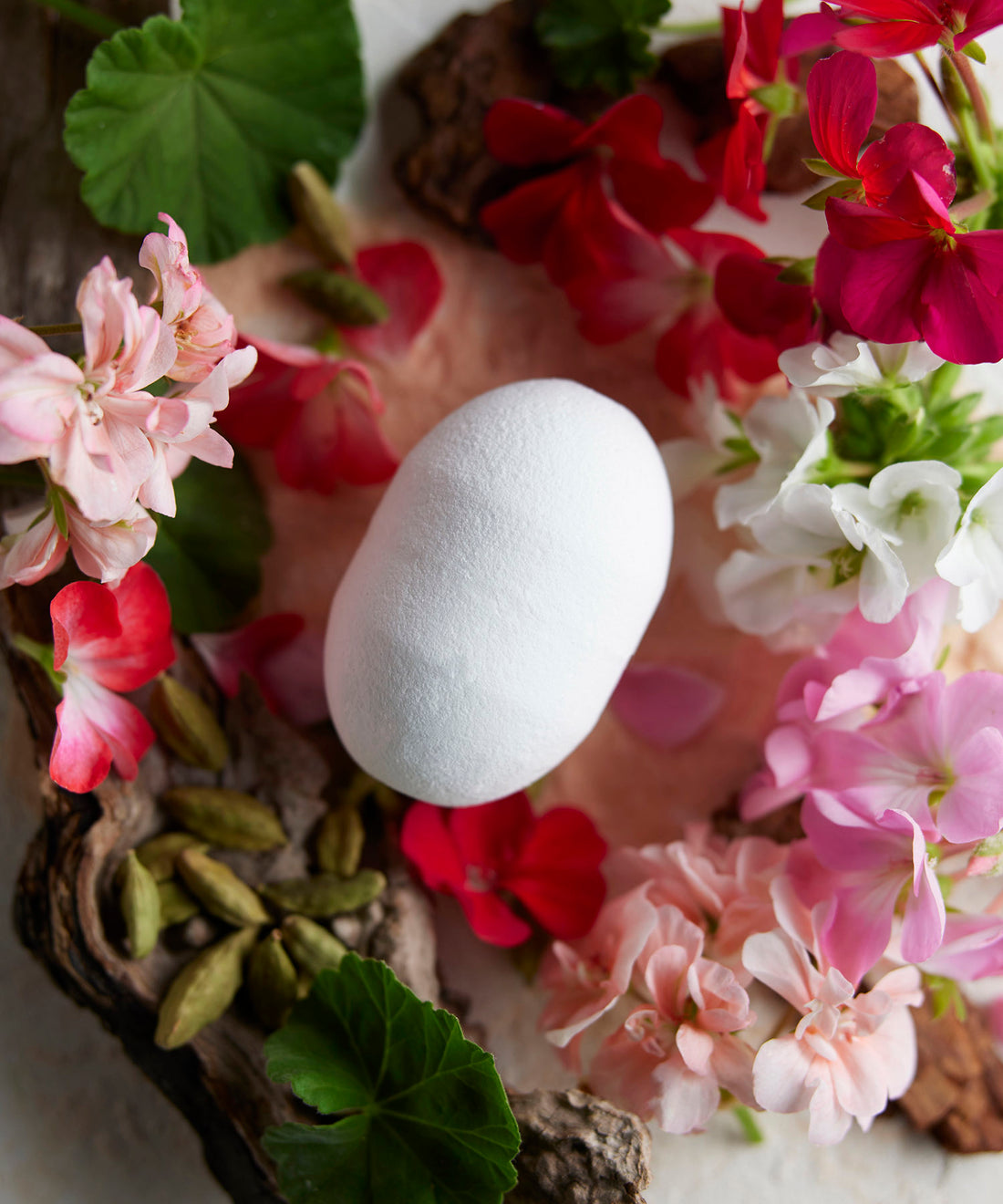 THE Fragrance Bath bomb