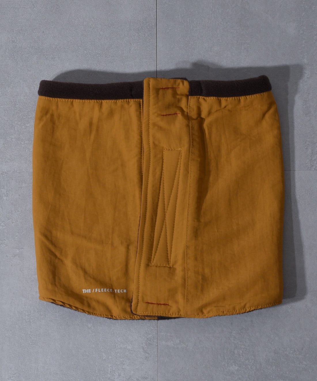 PLACKET NECK WARMER